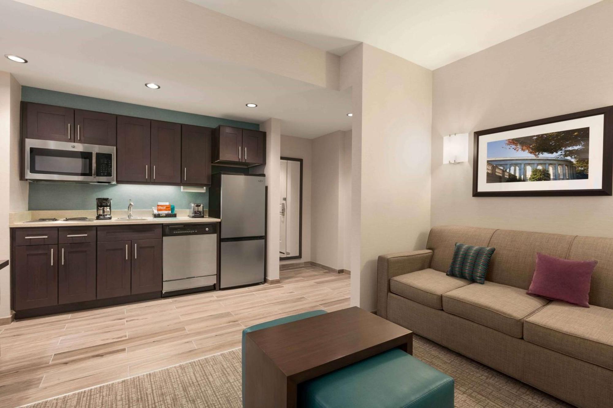 Homewood By Hilton Dc Convention Center Washington